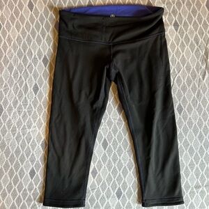 6 - lululemon Crop Legging
